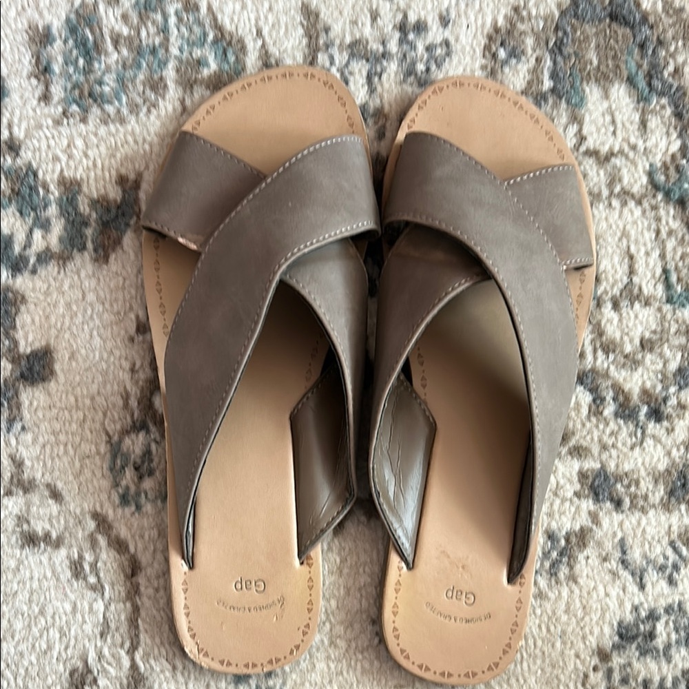Gap Women's Brown Sandals